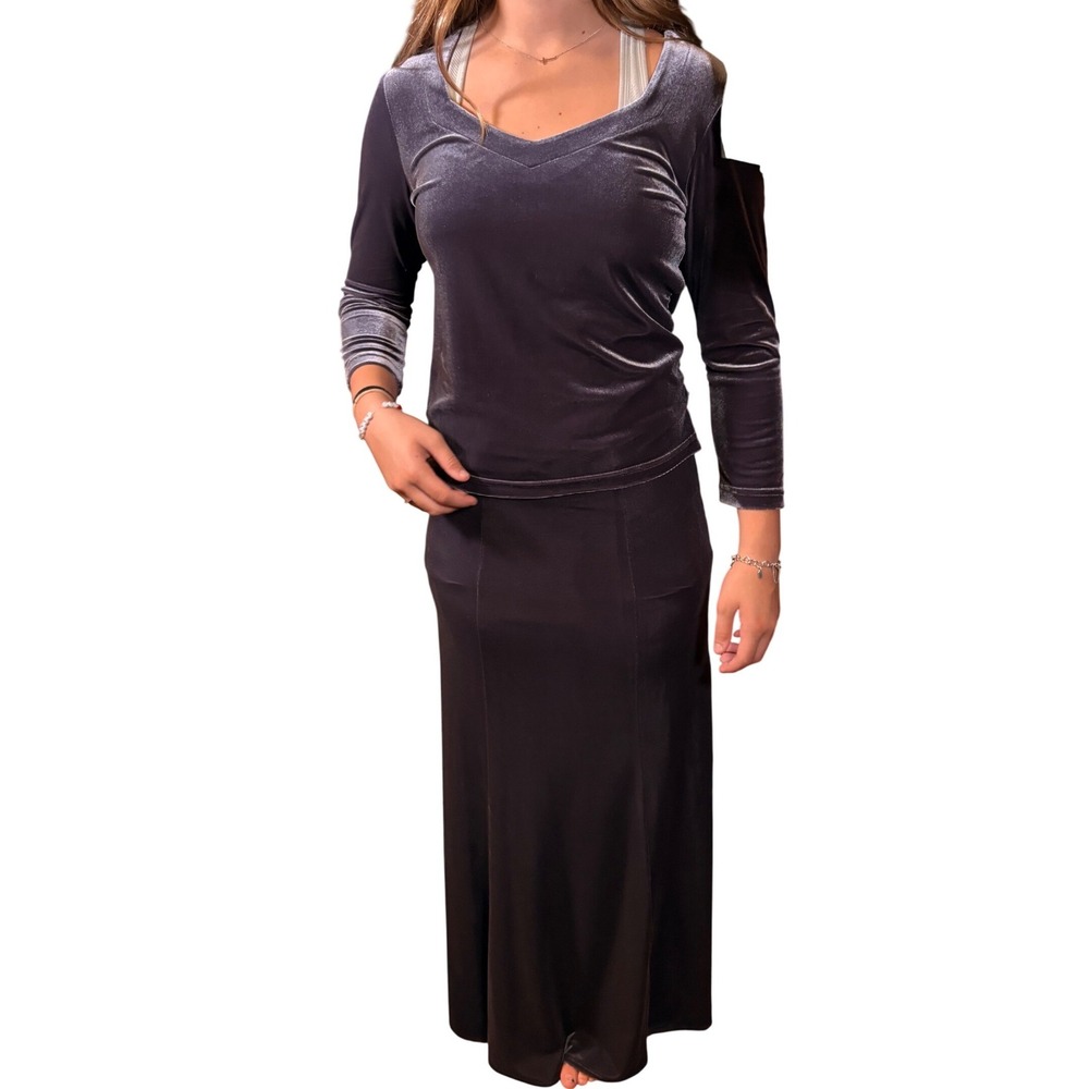 Carol Anderson Collection Skirt Set Women Small Purple Good Velvet V-Neck Maxi